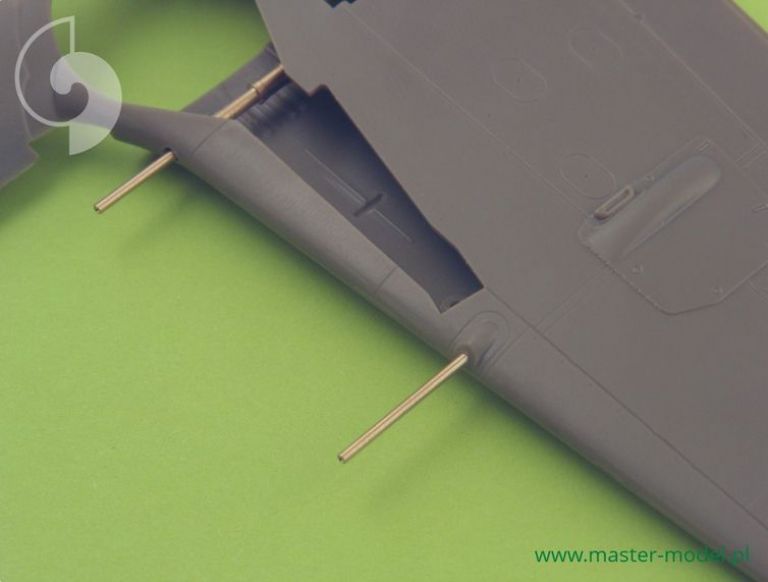 Fw 190 A7, A8 armament set (MG 131 barrel tips, MG 151 barrels, MG 151 fairings) & Pitot Tube