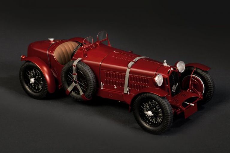 Alfa Romeo 8C 2300 Roadster ITALERI