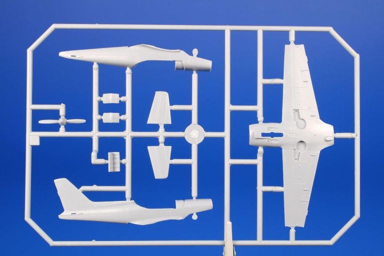 SIAI-Marchetti SF-260M/AM/W Special Hobby