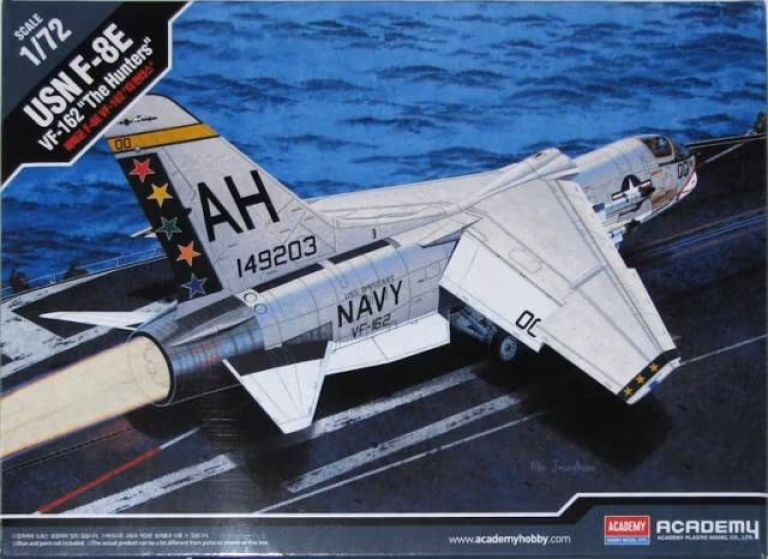 USN F-8E VF-162 "The Hunters"