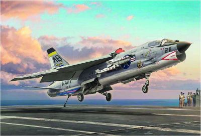F-8E CRUSADER Italeri