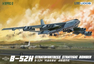 B-52H Stratofortress Strategic Bomber Great Wall Hobby