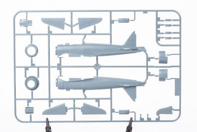 TORA TORA TORA! A6M2 Zero Type 21 "Over Pearl Harbor" Dual Combo Limited Edition Eduard