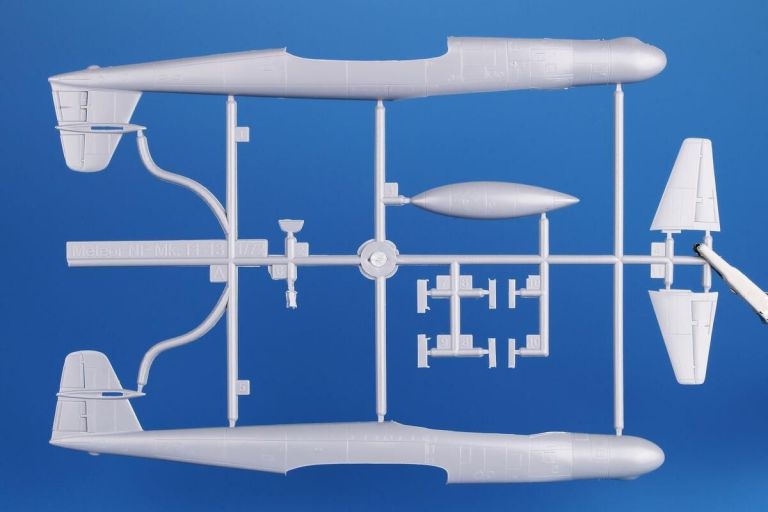A.W. Meteor NF Mk.11 'RAF Squadrons' 1:72