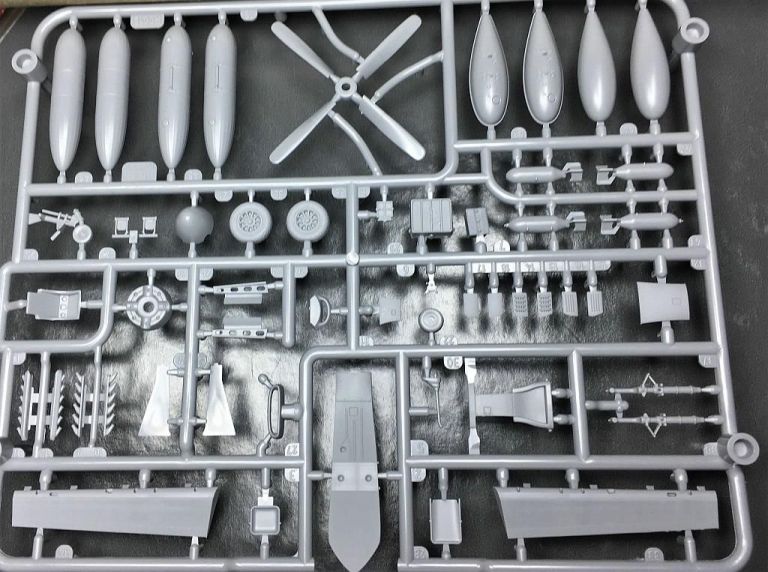 P-51C Mustang Mk.III 1:72 - Starter kit