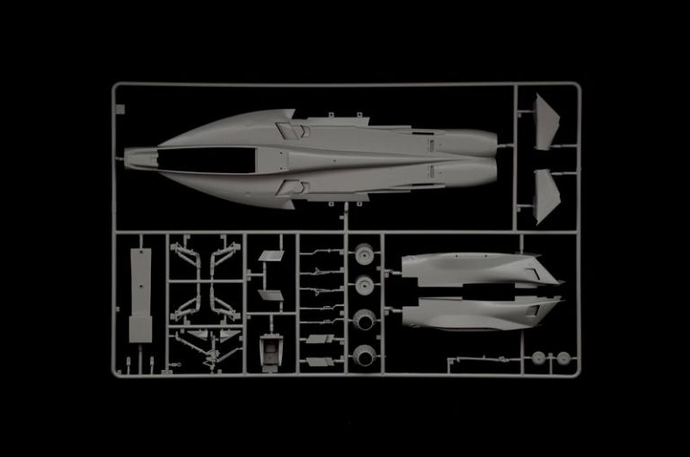 F/A-18 E ITALERI