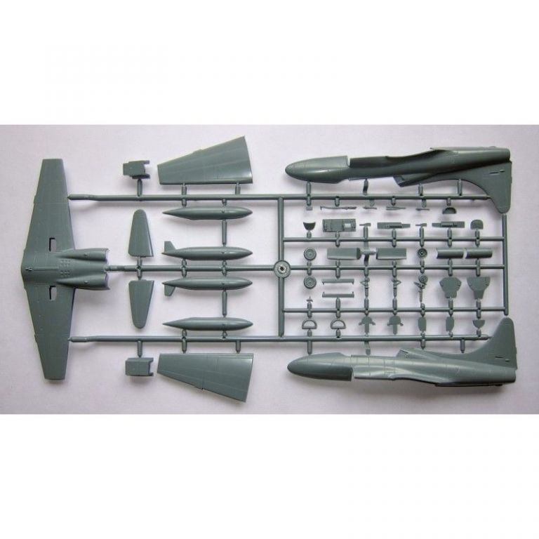 T2V-1 Seastar 1:72