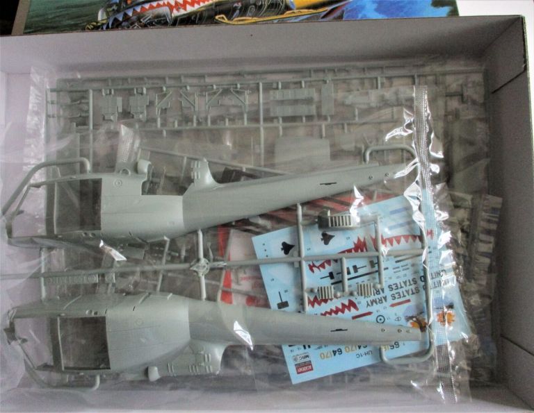 Bell UH-1C "Frog" 1:35