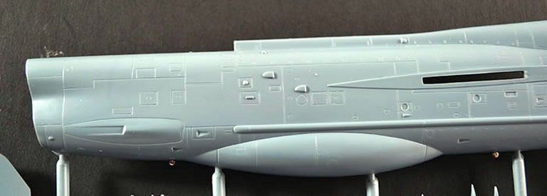 Lightning T.4/5