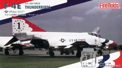 U.S. Air Force F-4E "Thunderbirds" with Pilot figures Fine Molds