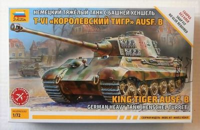 King Tiger Ausf.B (Henschel Turret) ZVEZDA