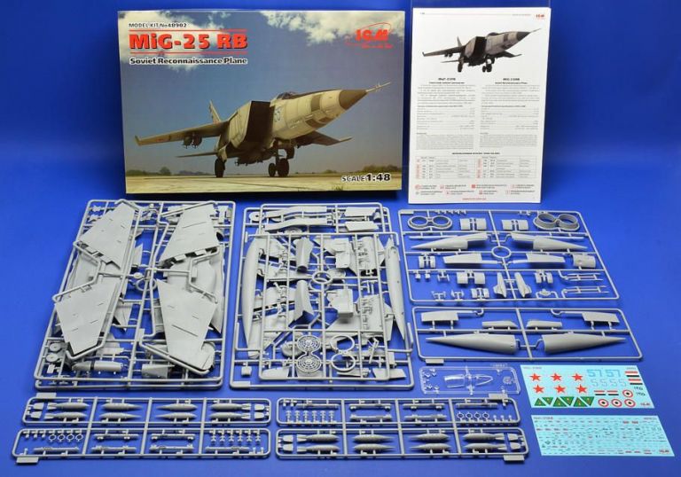 Mig-25 RB Soviet Reconnaissance Plane ICM