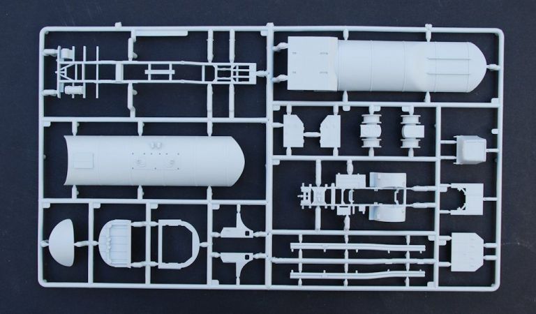 WWII USAAF Bomber re-supply set AIRFIX