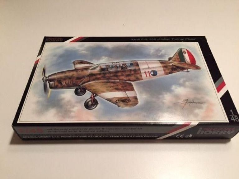 Nardi F.N.305 "Italian Trainer Plane"